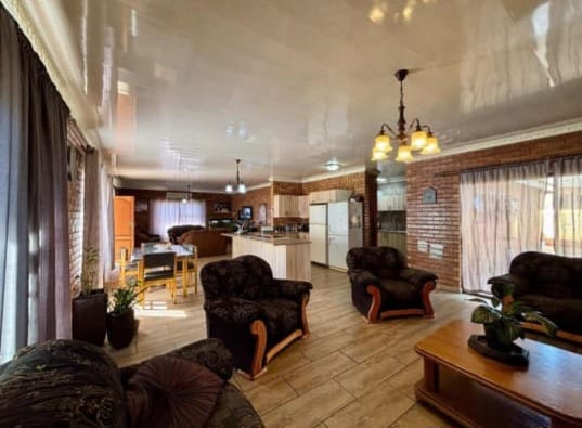 4 Bedroom Property for Sale in Hillcrest Northern Cape